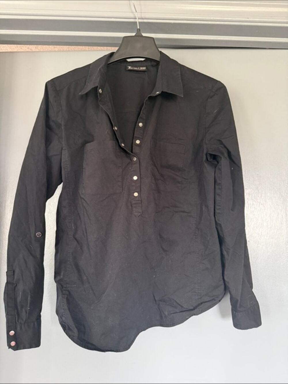 Black 1/4 Button Women's Long Sleeved Cotton Blend Top sz M